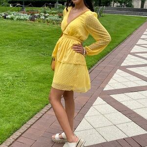 Peach Love California Sunny Yellow Long Sleeve Dress